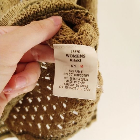 Woolrich Woman's Tan Crochet Hoodie Chic Cozy M - Picture 6 of 8